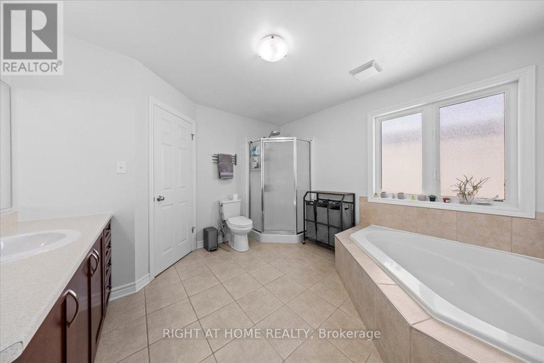 29180745/225-mica-crescent/town-of-rockland/clarence-rockland/ontario/K4K0E3_25