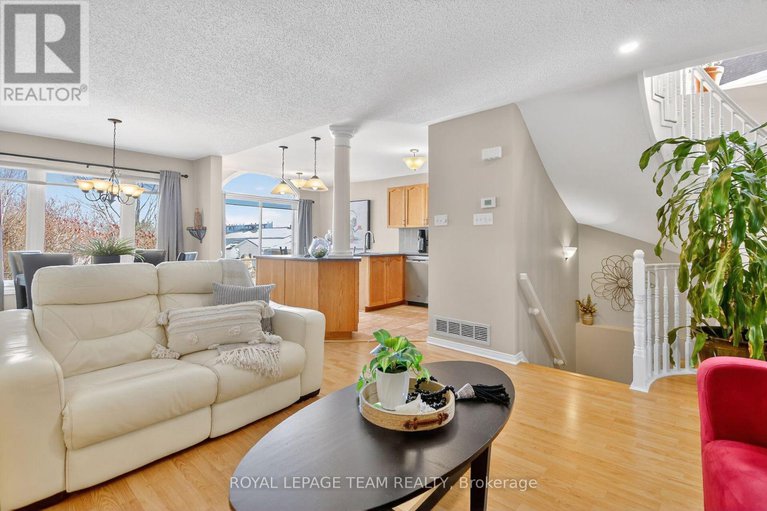 29421780/6302-sablewood-place/chapel-hill/ottawa/ontario/K1C7M6_7