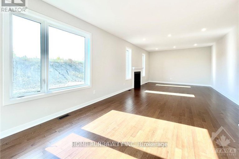 28541821/764-eminence-street/half-moon-bay/ottawa/ontario/K2J6X6_8