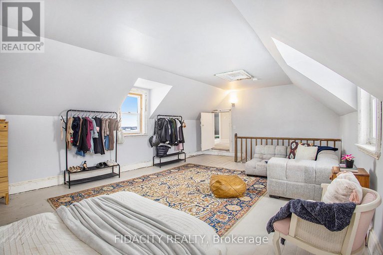 28870163/5046-carp-road/fitzroy-ward-south-east/ottawa/ontario/K0A2H0_16