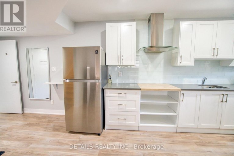 29664784/992-baseline-road-e/city-viewskylinefisher-heightsparkwood-hills/ottawa/ontario/K2C0A5_44