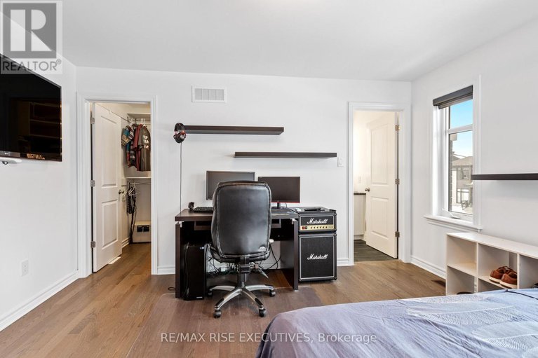 28284829/165-finsbury-avenue/stittsville-south/ottawa/ontario/K2S2P5_31