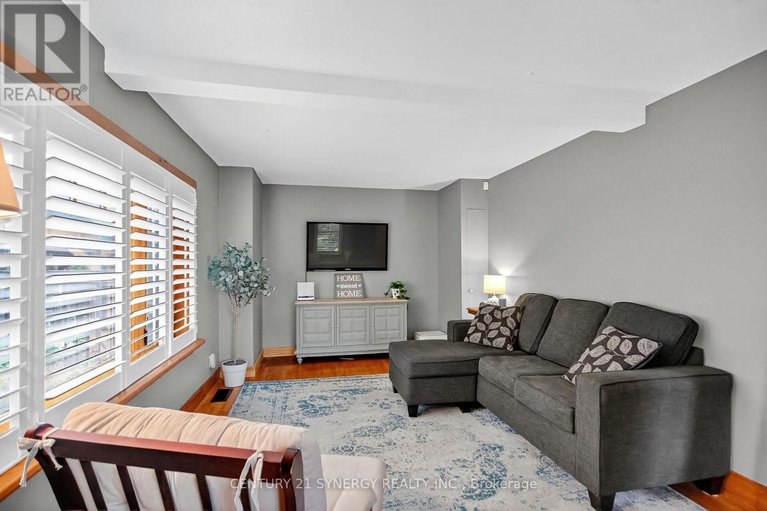28930347/103-queen-charlotte-street/richmond/ottawa/ontario/K0A2Z0_8
