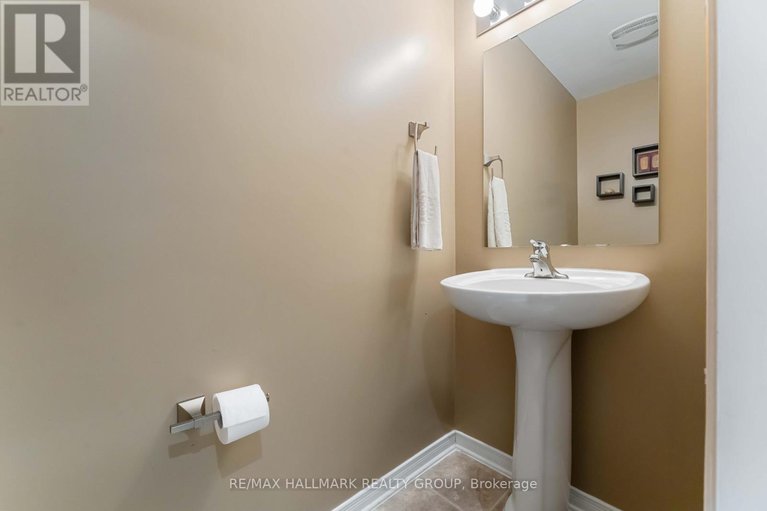 28797625/409-tartaruga-lane/cedargrovefraserdale/ottawa/ontario/K2J0E2_31