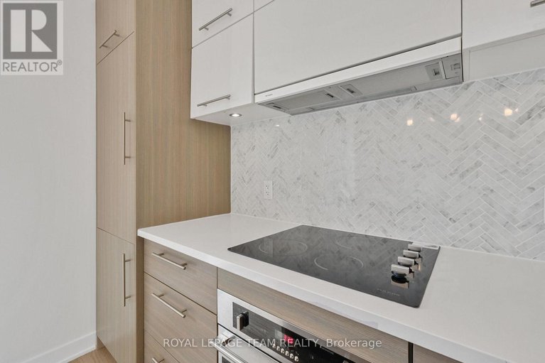 28416737/604-428-sparks-street/ottawa-centre/ottawa/ontario/K1R0B3_18