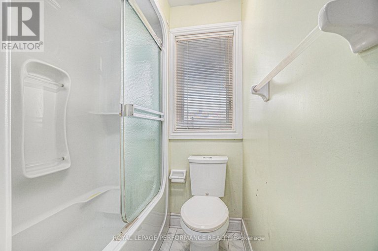 28638779/1702-ortona-avenue/carleton-heights/ottawa/ontario/K2C1W7_25