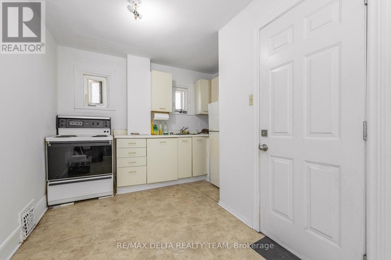28647834/437-439-booth-street/west-centre-town/ottawa/ontario/K1R7K8_18