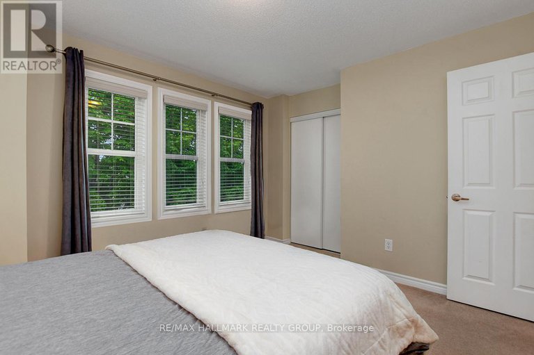 28365080/3597-cambrian-road/half-moon-bay/ottawa/ontario/K2J0S4_24