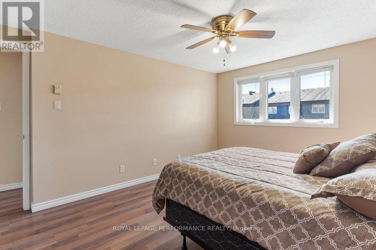 29678414/55-2610-draper-avenue/redwood-park/ottawa/ontario/K2H8X8_28
