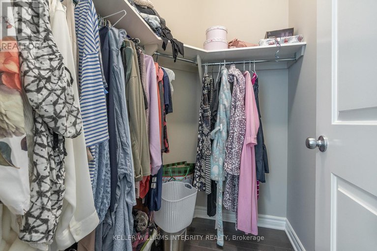 28375075/1126-beckett-crescent/stittsville-south/ottawa/ontario/K2S0Z1_27