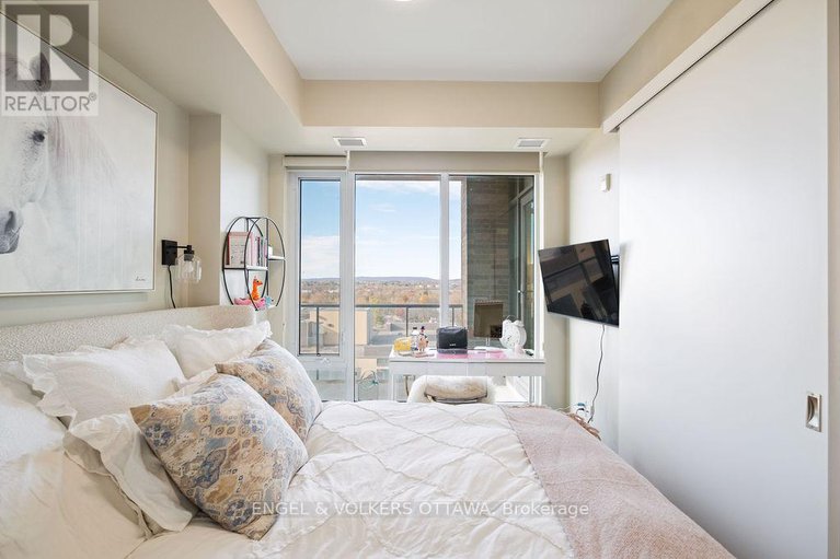 28893312/809-88-richmond-road/westborohampton-park/ottawa/ontario/K1Z0B1_13