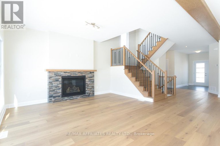28936750/1060-chablis-crescent/embrun/russell/ontario/K0A1W0_16