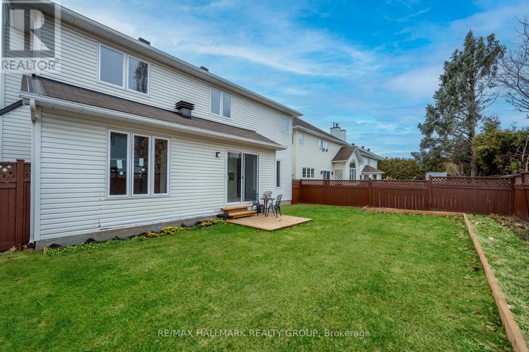 28174422/1401-montresor-way/fallingbrookridgemount/ottawa/ontario/K4A3C5_44