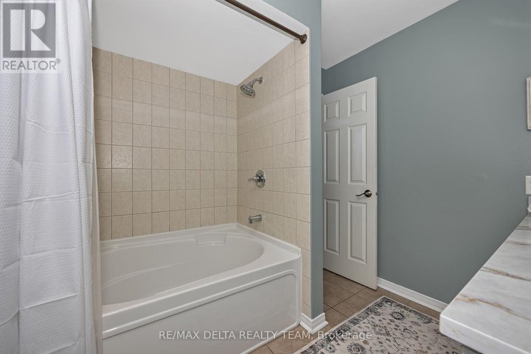 29375289/39-sunvale-way/barrhaven-east/ottawa/ontario/K2G6Y1_22