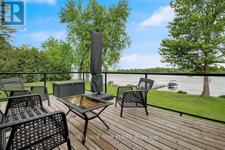 28565306/3758-mapleshore-drive/north-grenville-twp-kemptville-east/north-grenville/ontario/K0G1J0_44