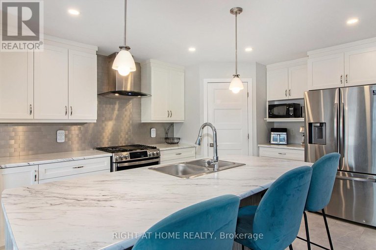 28491793/a-3-flagstone-private-lane/north-stormont-finch-twp/north-stormont/ontario/K0A1R0_4
