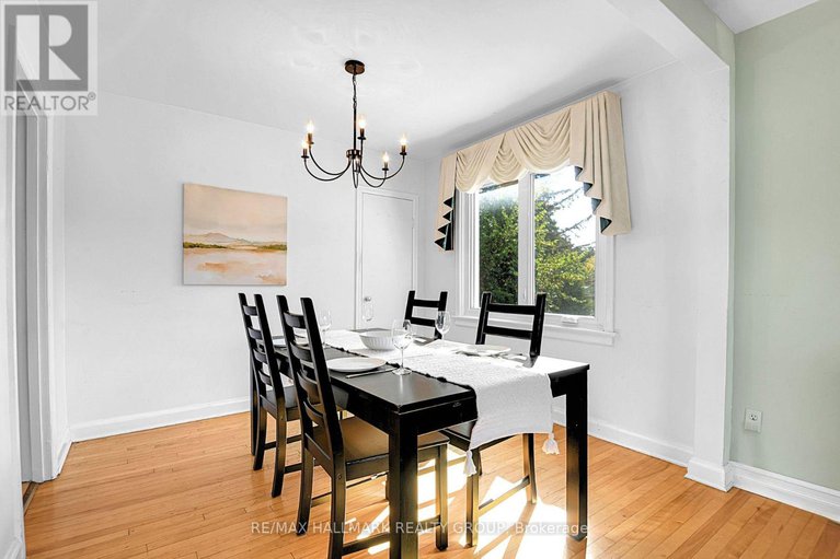 28890244/23-elvina-street/cardinal-heights/ottawa/ontario/K1J7L2_8