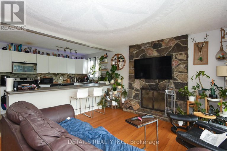 28359249/970-shamir-avenue/elmvale-acresurbandale/ottawa/ontario/K1G2T2_28
