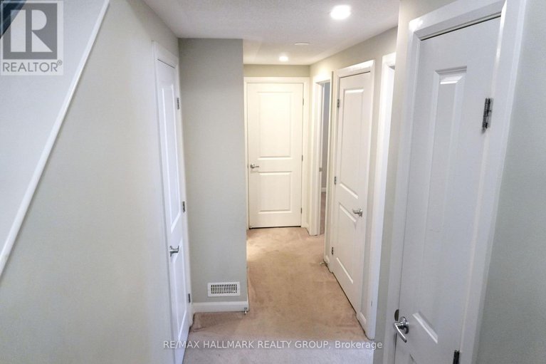 28841819/c-500-eldorado-private/morgans-grantsouth-march/ottawa/ontario/K2K1X9_12