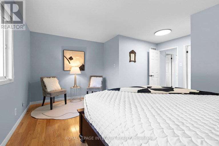 28939394/11-royal-field-crescent/longfields/ottawa/ontario/K2J4G1_16