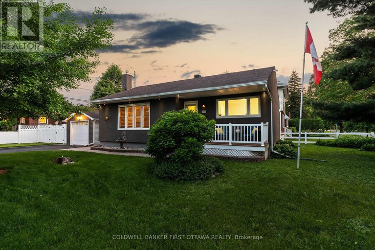 28466131/2024-corry-street/elmvale-acres/ottawa/ontario/K1G2M5_1