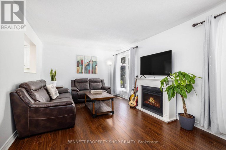 28650139/64-shearer-crescent/katimavik/ottawa/ontario/K2L3N2_5