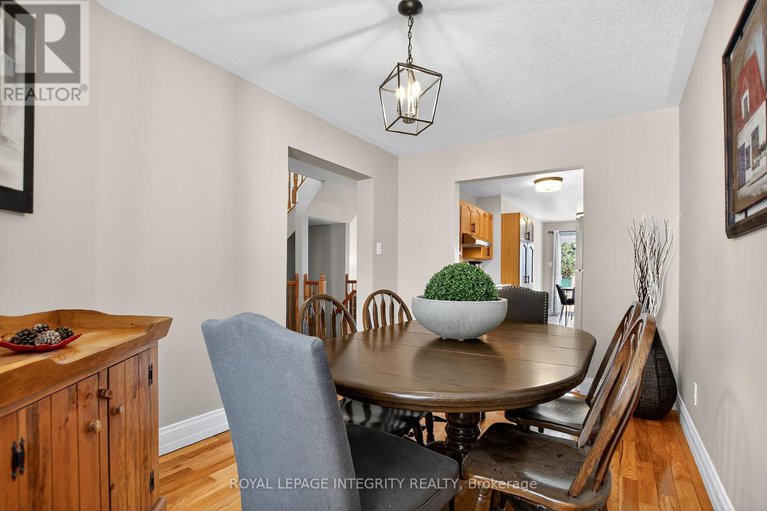28934975/13-roblyn-way/barrhaven-east/ottawa/ontario/K2G5Z4_7