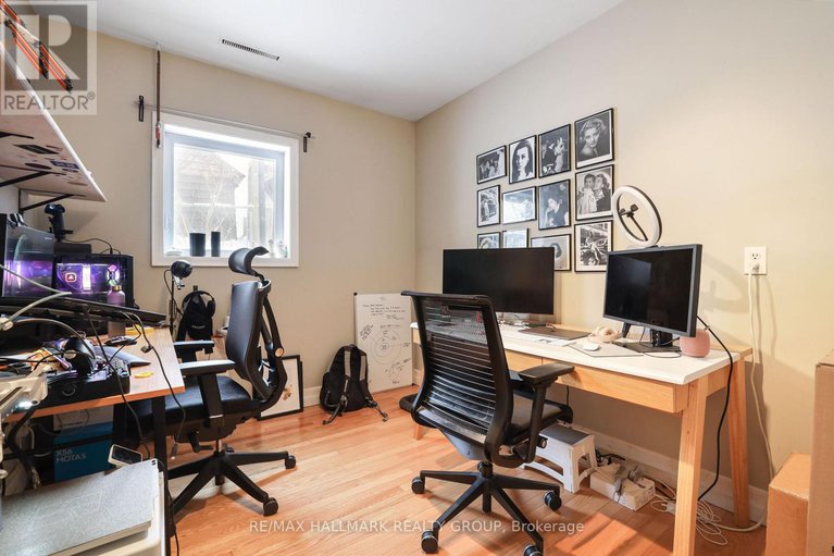 28431922/208-210-renouf-avenue/overbrook/ottawa/ontario/K1K3T1_36