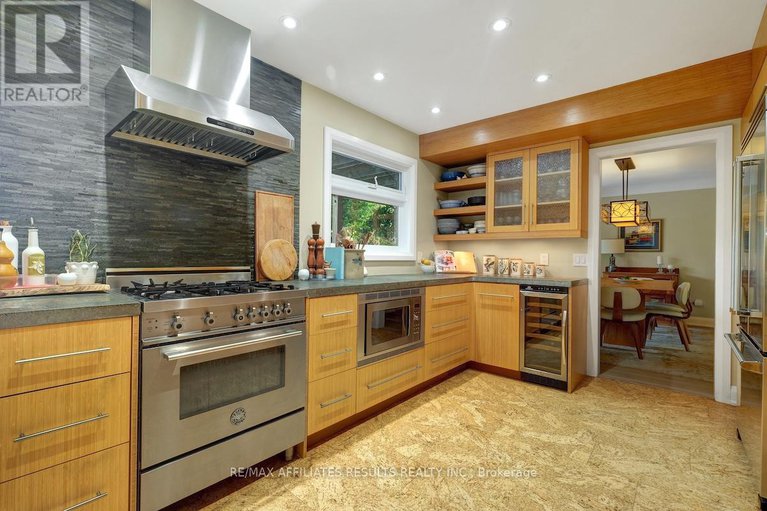 28809454/5-tiffany-crescent/beaverbrook/ottawa/ontario/K2K1W1_12