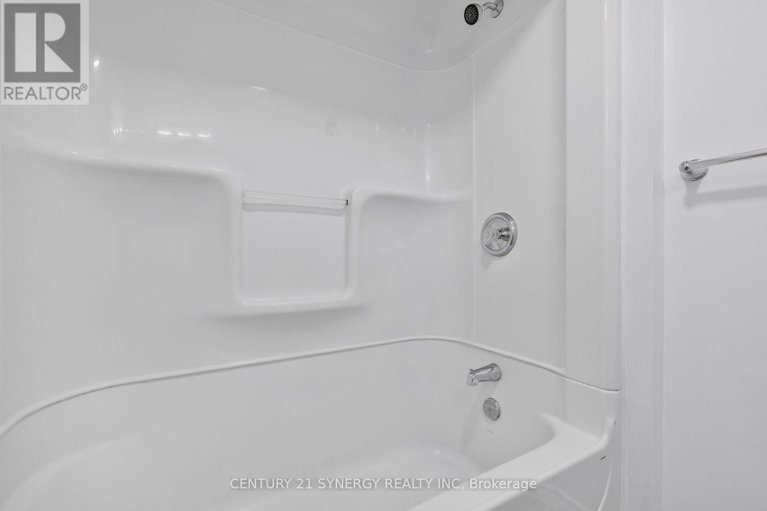 28603548/1410-2020-jasmine-crescent/beacon-hill-south/ottawa/ontario/K1J8K5_32