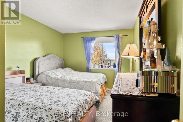 29397819/1424-progress-place/pineview/ottawa/ontario/K1B5M3_25