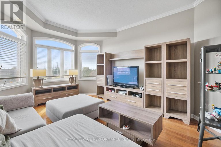 28731329/7-2086-valin-street/springridgeeast-village/ottawa/ontario/K4A0C1_36