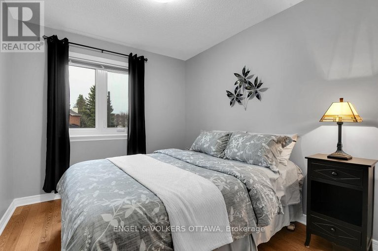 29613814/1-maurya-court/hunt-club-park/ottawa/ontario/K1G5S2_20