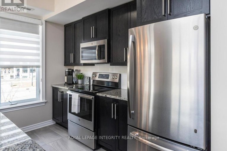 29555752/201-300-jatoba-private/emerald-meadowstrailwest/ottawa/ontario/K2V0E7_14