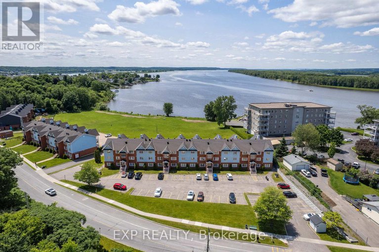 28495905/b6-160-edwards-street/town-of-rockland/clarence-rockland/ontario/K4K1H9_1