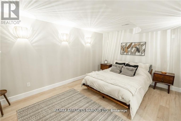 29664114/18537-stonehouse-point-road/south-glengarry-charlottenburgh-twp/south-glengarry/ontario/K6H5R5_26