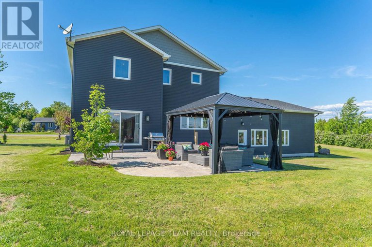 28782906/126-grasshopper-lane/dunrobin-shores/ottawa/ontario/K0A1T0_5