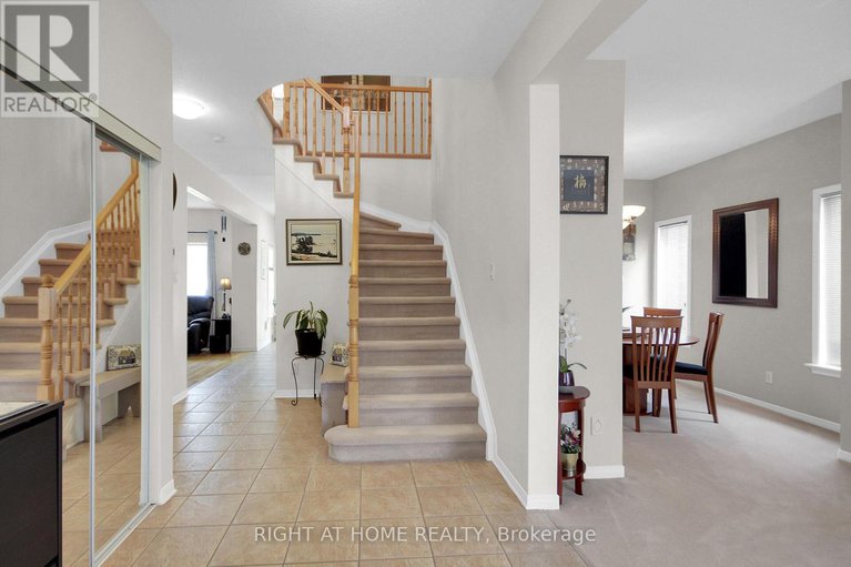 28495387/13-sirocco-crescent/stittsville-north/ottawa/ontario/K2S1Z7_4