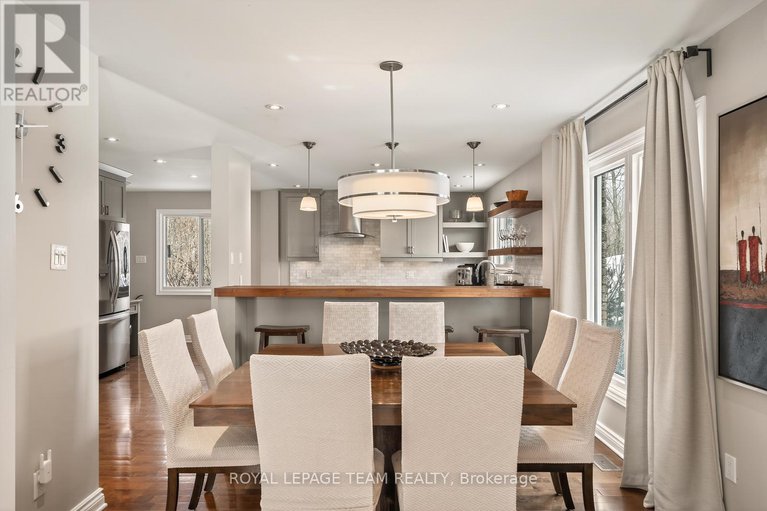 29413398/729-ludgate-court/beaconwood/ottawa/ontario/K1J8K8_12