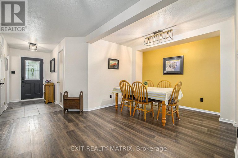 28615038/51-peterson-place/katimavik/ottawa/ontario/K2L4A8_12