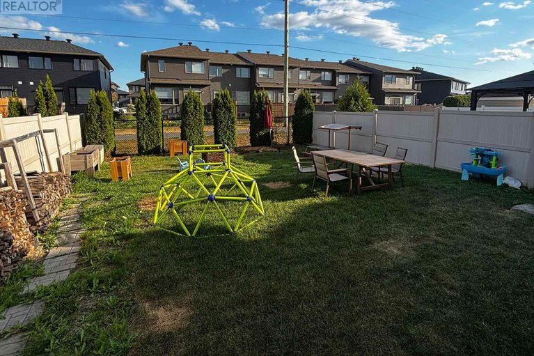 28753449/309-mercury-street/clarencerockland-twp/clarence-rockland/ontario/K4K0G6_35