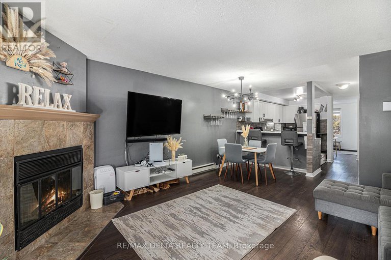 28052434/a-6704-jeanne-darc-boulevard/convent-glen-north/ottawa/ontario/K1C6E9_10