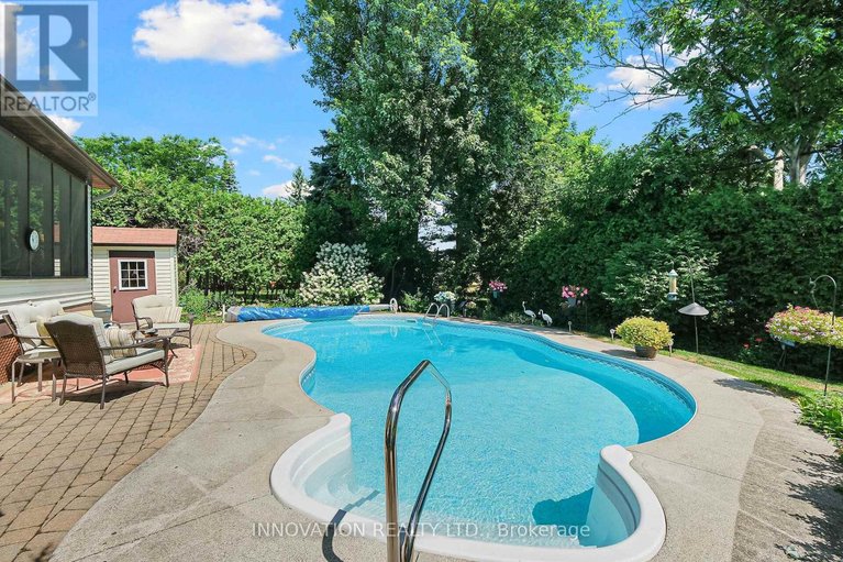 29674454/1698-teakdale-avenue/chapel-hill/ottawa/ontario/K1C6M4_39