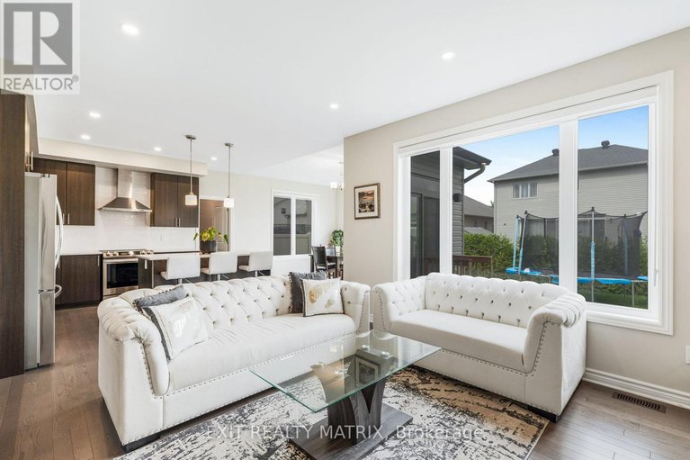 29061692/700-namur-street/embrun/russell/ontario/K0A1W0_11