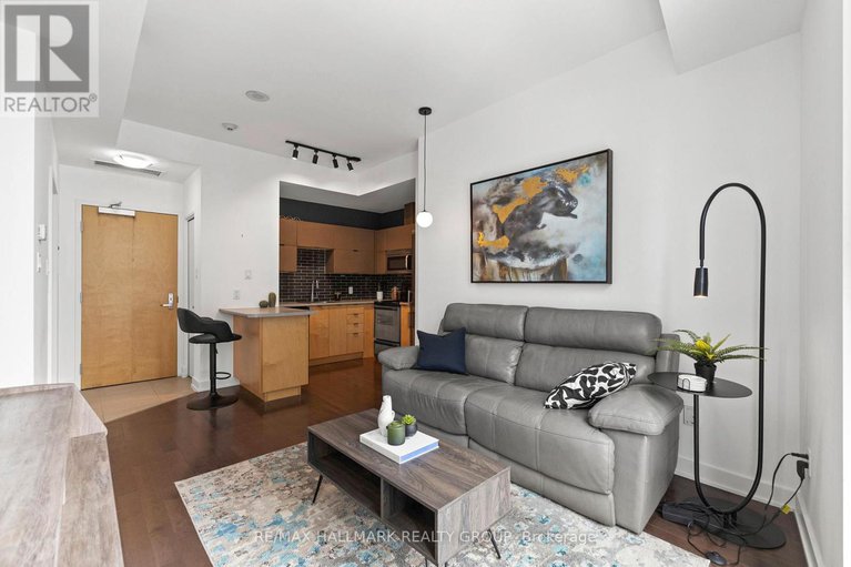 29301555/1010-179-metcalfe-street/ottawa-centre/ottawa/ontario/K2P1P7_10