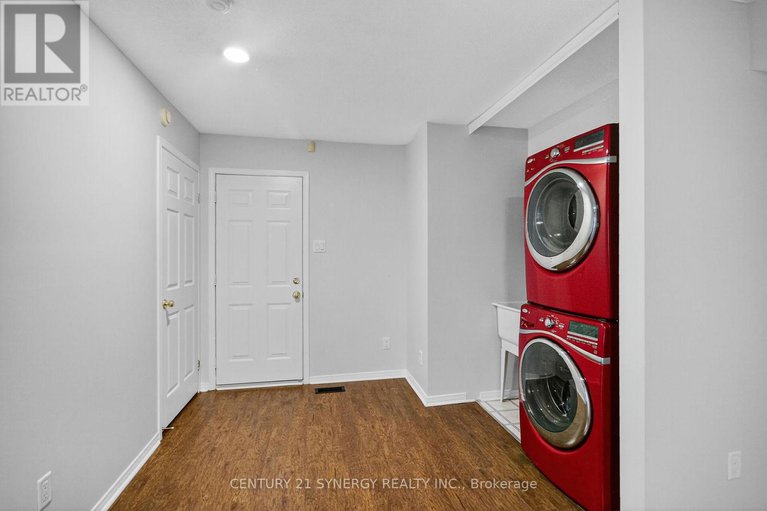 29074489/21-scout-street/central-park/ottawa/ontario/K2C4B9_39