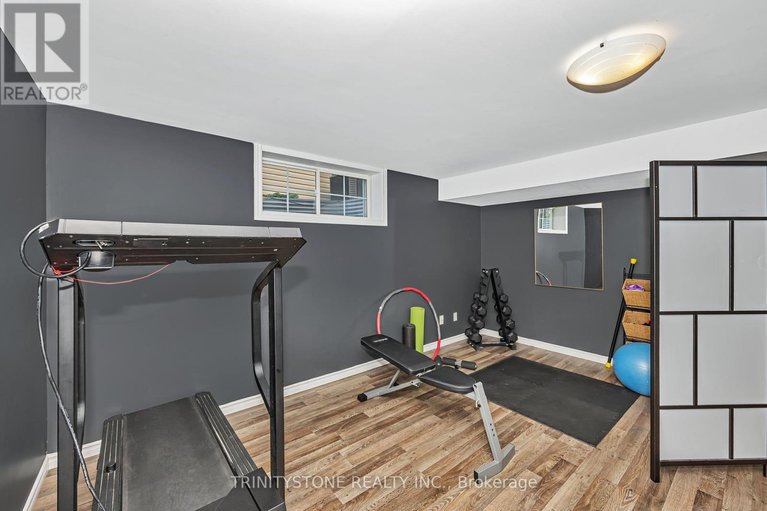 28485625/518-dalewood-crescent/stittsville-south/ottawa/ontario/K2S0L3_31