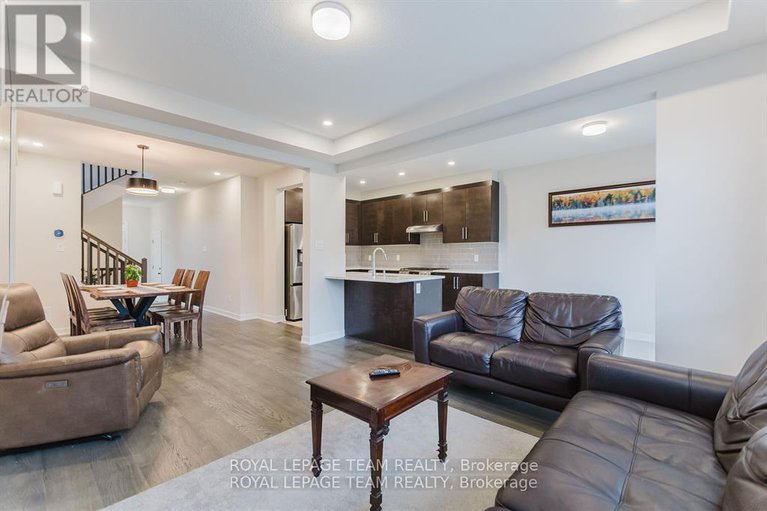 28998989/611-fenwick-way/stonebridge/ottawa/ontario/K2J7E5_11