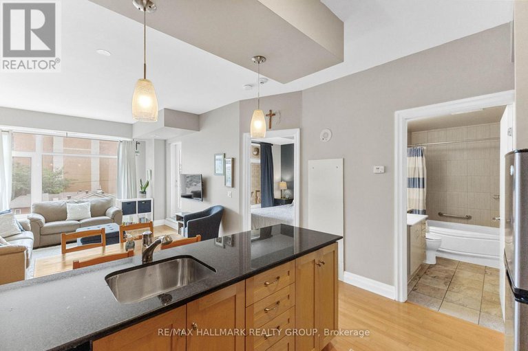 28605730/504-245-kent-street/ottawa-centre/ottawa/ontario/K2P0A5_13