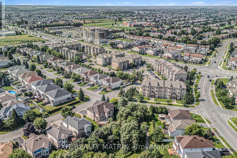 28617032/4-2086-valin-street/springridgeeast-village/ottawa/ontario/K4A0C1_21
